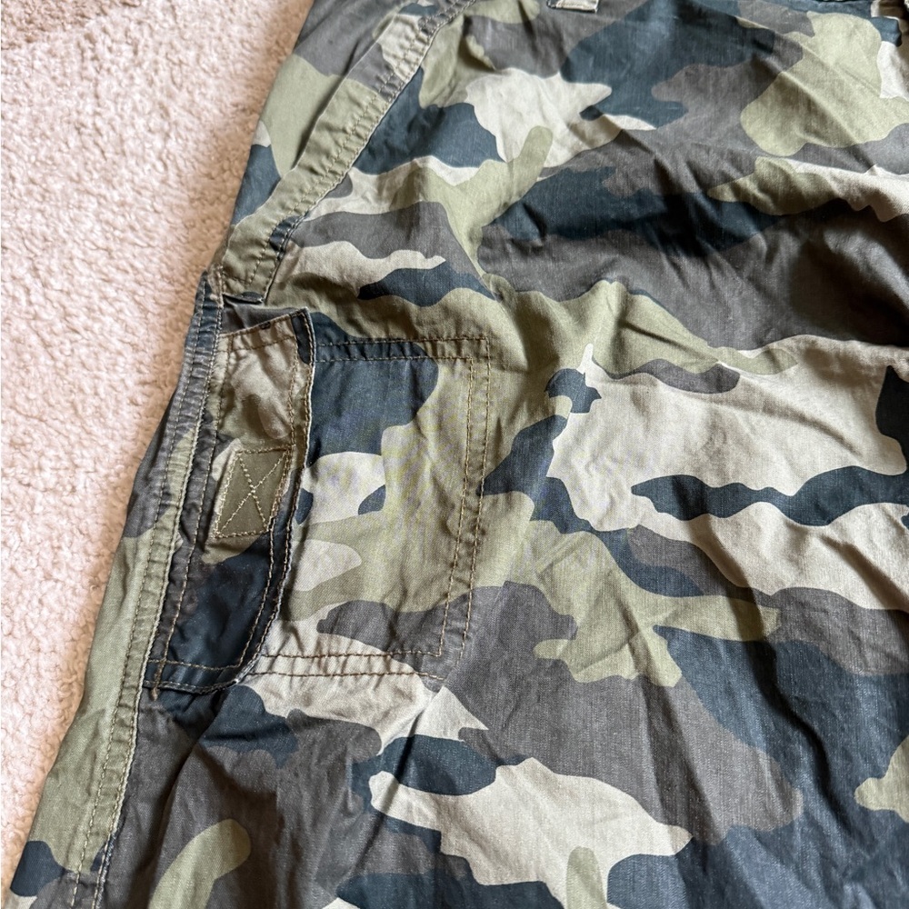 Sean John Green Camouflage Cargo Pants- Size 42 - Picture 5 of 11